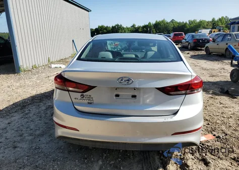 2018 Hyundai Elantra Se z USA, uszkodzony, nr VIN 5NPD74LFXJH260737